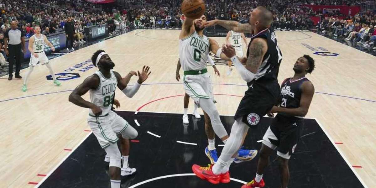 Celtics Aim to Maintain Hot Shooting Streak in Christmas Showdown with Lakers