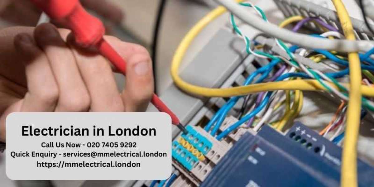 How much do electricians charge in London?