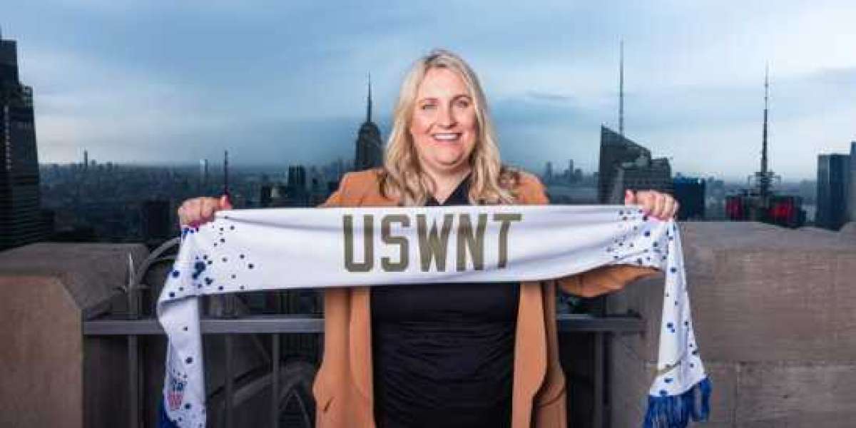 Emma Hayes will not change ‘American DNA’ of USWNT as she takes reins