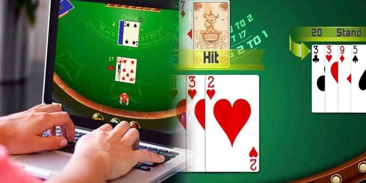 Mastering the Art: How to Play Online Slot