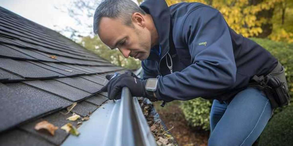 Efficient and Reliable Gutter Cleaning Buckinghamshire Services