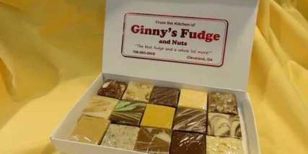 The Perfect Christmas Fudge Boxes for Holiday Gifting